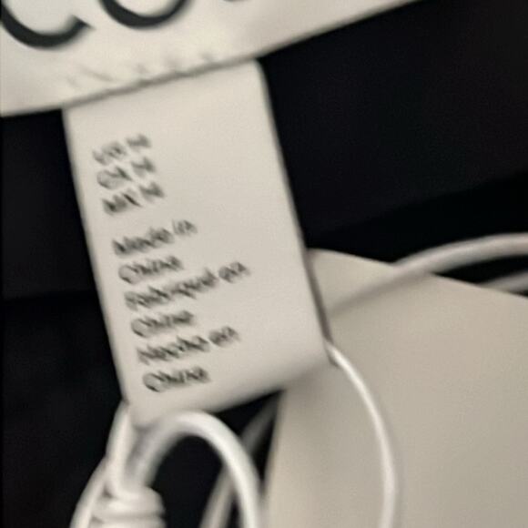 COS RECYCLED NYLON NWT QUILTED BLACK MINI SKIRT SIZE US 14,12 - Picture 6 of 13